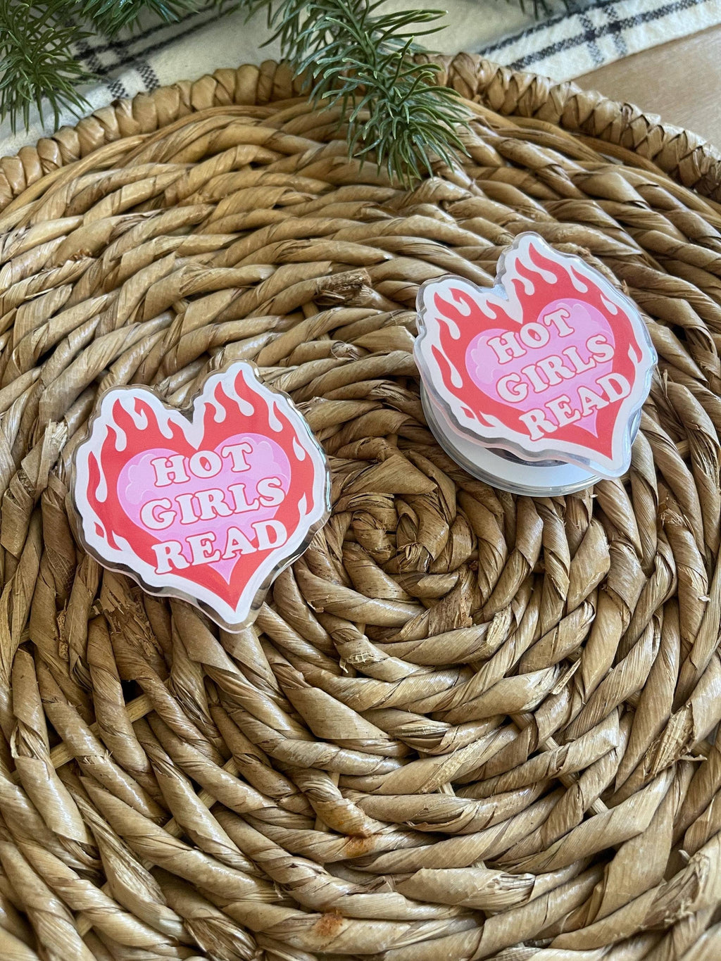 Hot Girls Read Heart Kindle Grip | Magnetic or Sticker